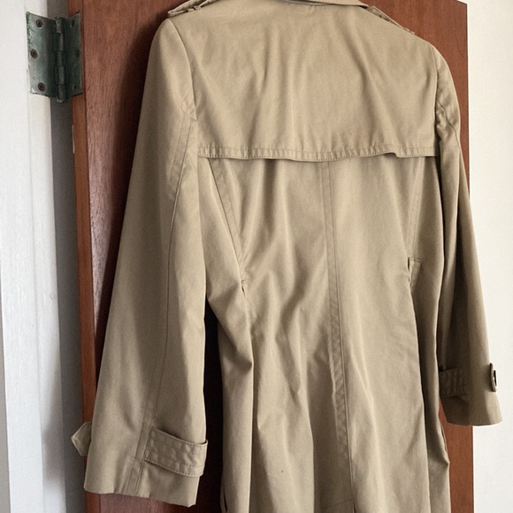 Trench Coat - Picture 4 of 4